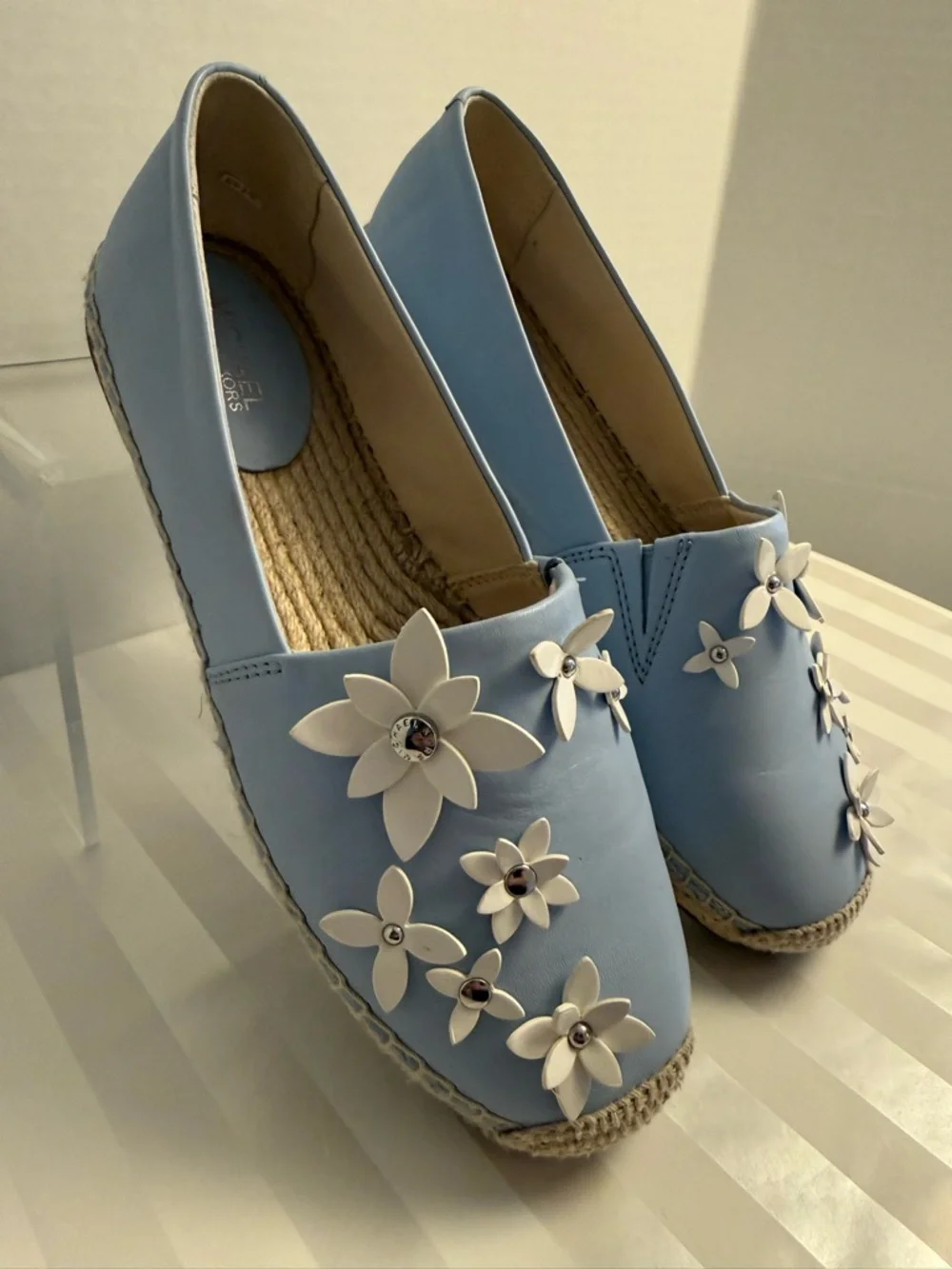 Michael Kors Lola Espadrilles Blue Leather Floral Slip On Size 36 NWOT